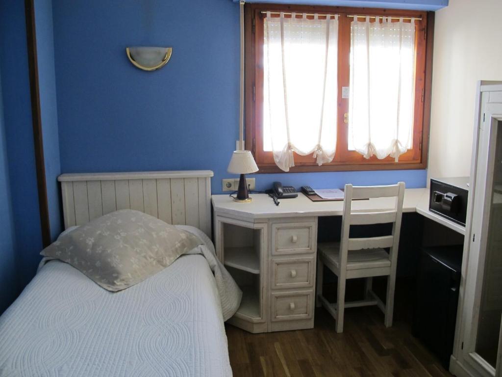 Hotel Alda A Boira Jaca Esterno foto
